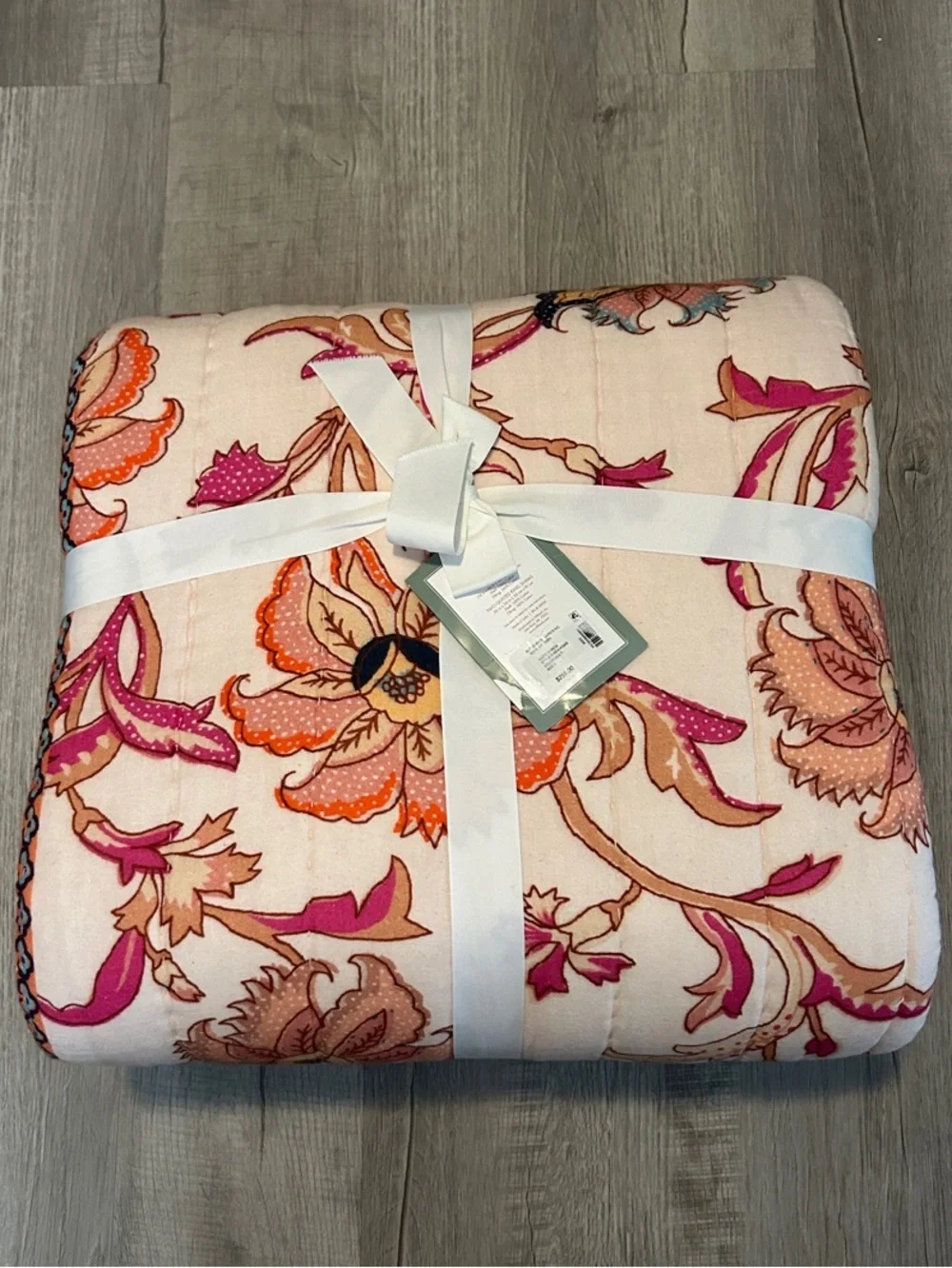 Studio D Kenna 3 PC Quilt Mini Set w/Shams King Multi Floral $259 NWT